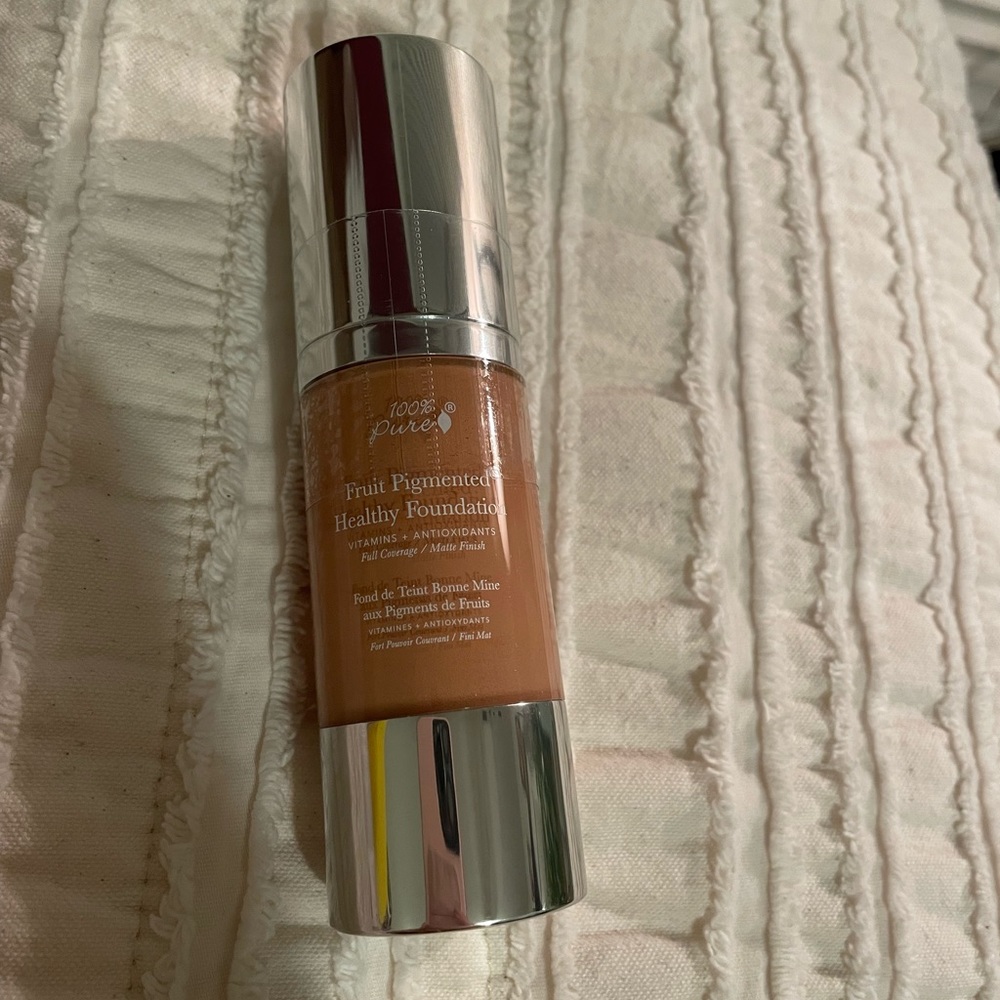 NEW 100% Pure Fruit Pigmented Healthy Foundation Sand Color